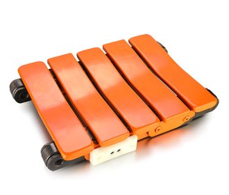 Conveyor chains for paper roll